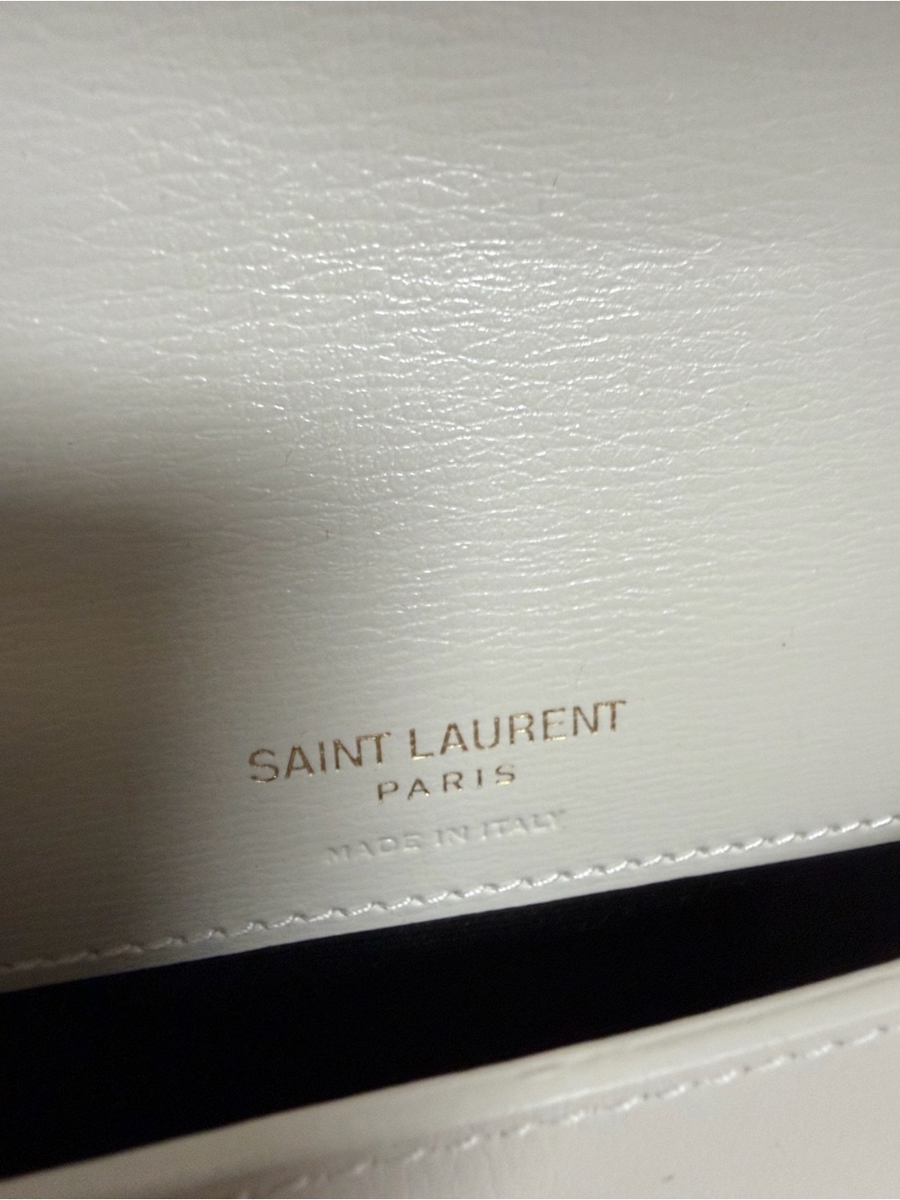 Yves Saint Laurent White Leather Chain bag/ phone holder with Gold YSL Logo - Picture 6 of 16